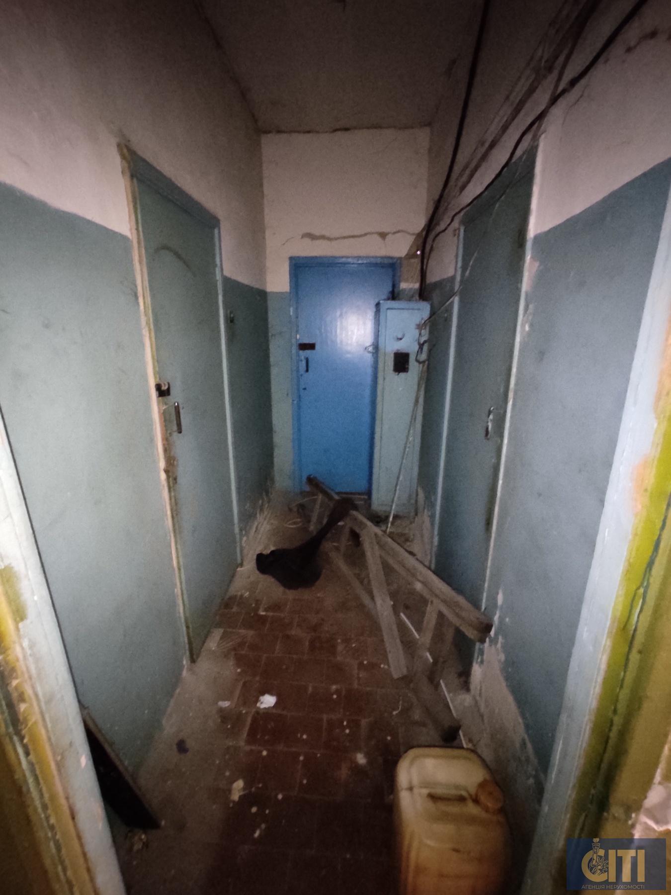 Административное здание ул. Параджанова, 1000 кв.м. Адміністративна будівля вул. Параджанова, 1000 кв.м.