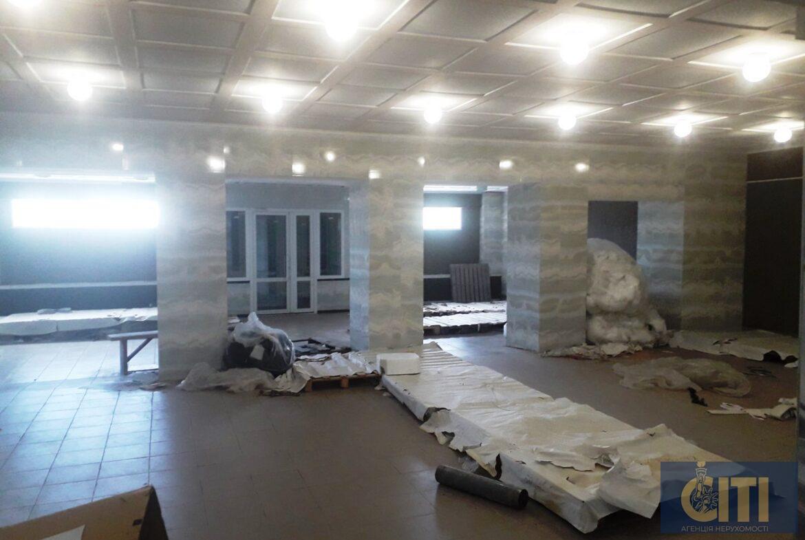 Оренда торгового приміщення на Мальованці, 250 м2