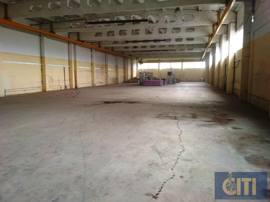 Майновий комплекс у Житомирському районі, 5700 м2