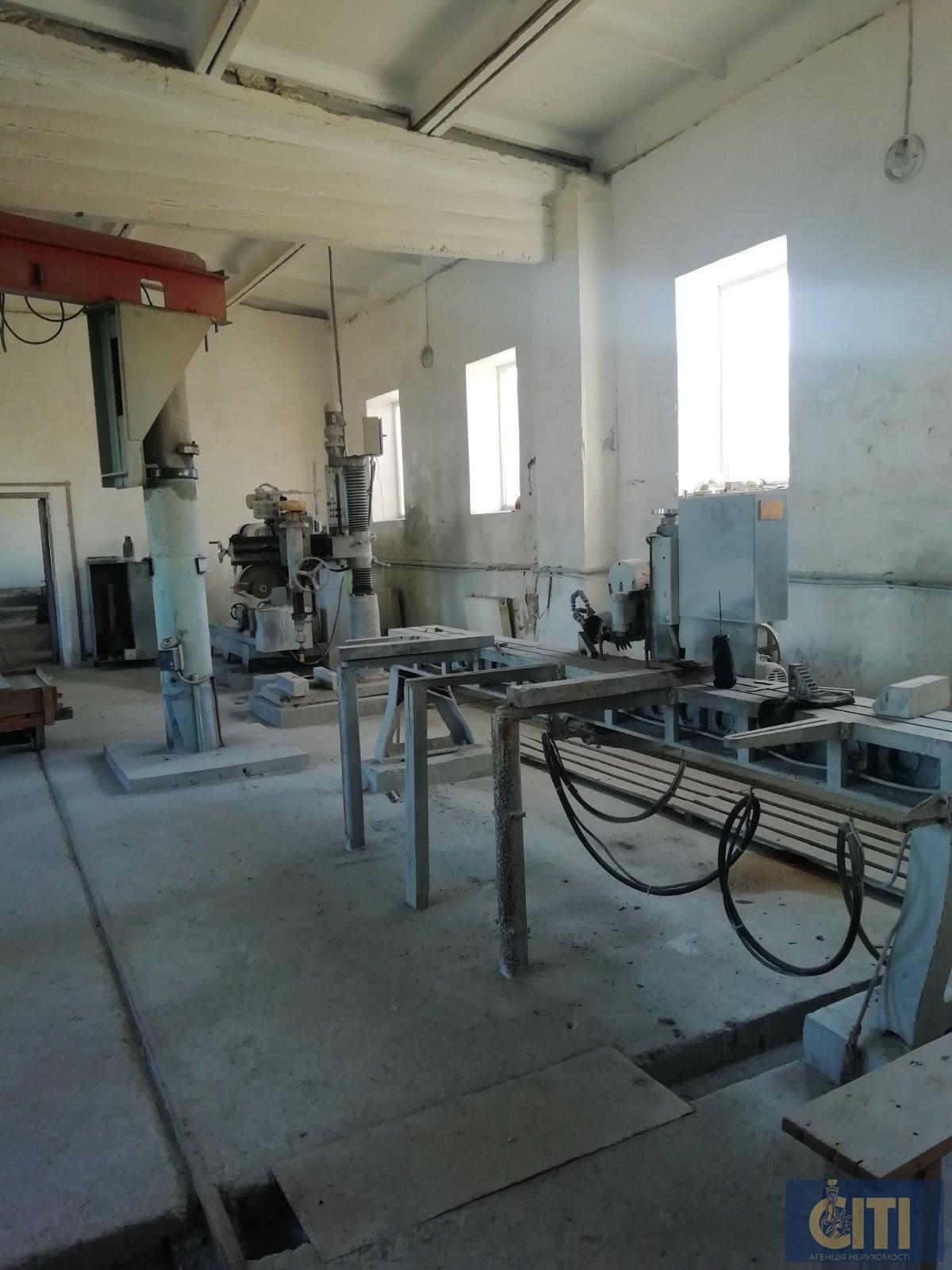 Каменеобробне підприємство (обробка граніту), 2 040 м2