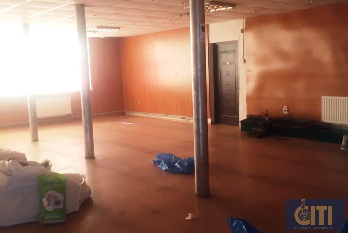 Магазин у центрі, 430 кв.м