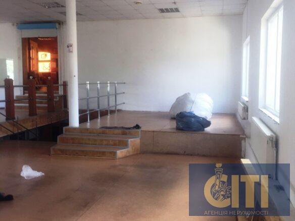 Магазин у центрі, 430 кв.м