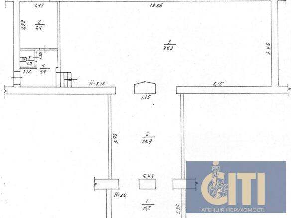 Магазин у центрі, вул. Небесної Сотні, 122 кв.м.