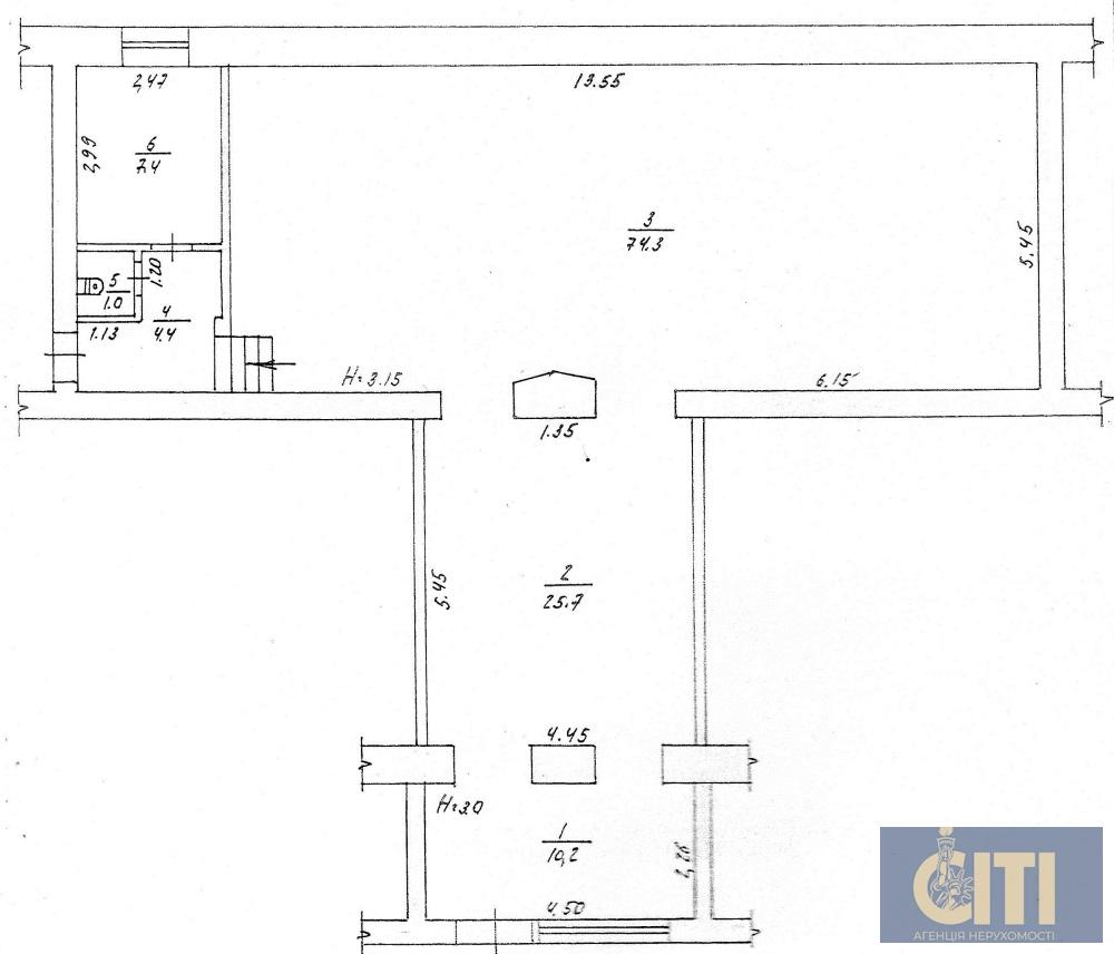Магазин у центрі, вул. Небесної Сотні, 122 кв.м.