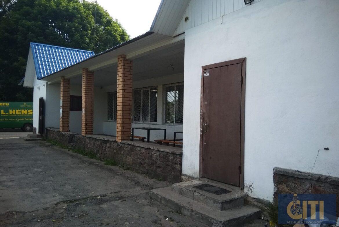 Магазин+кафе в с.Соколів, 480 м2