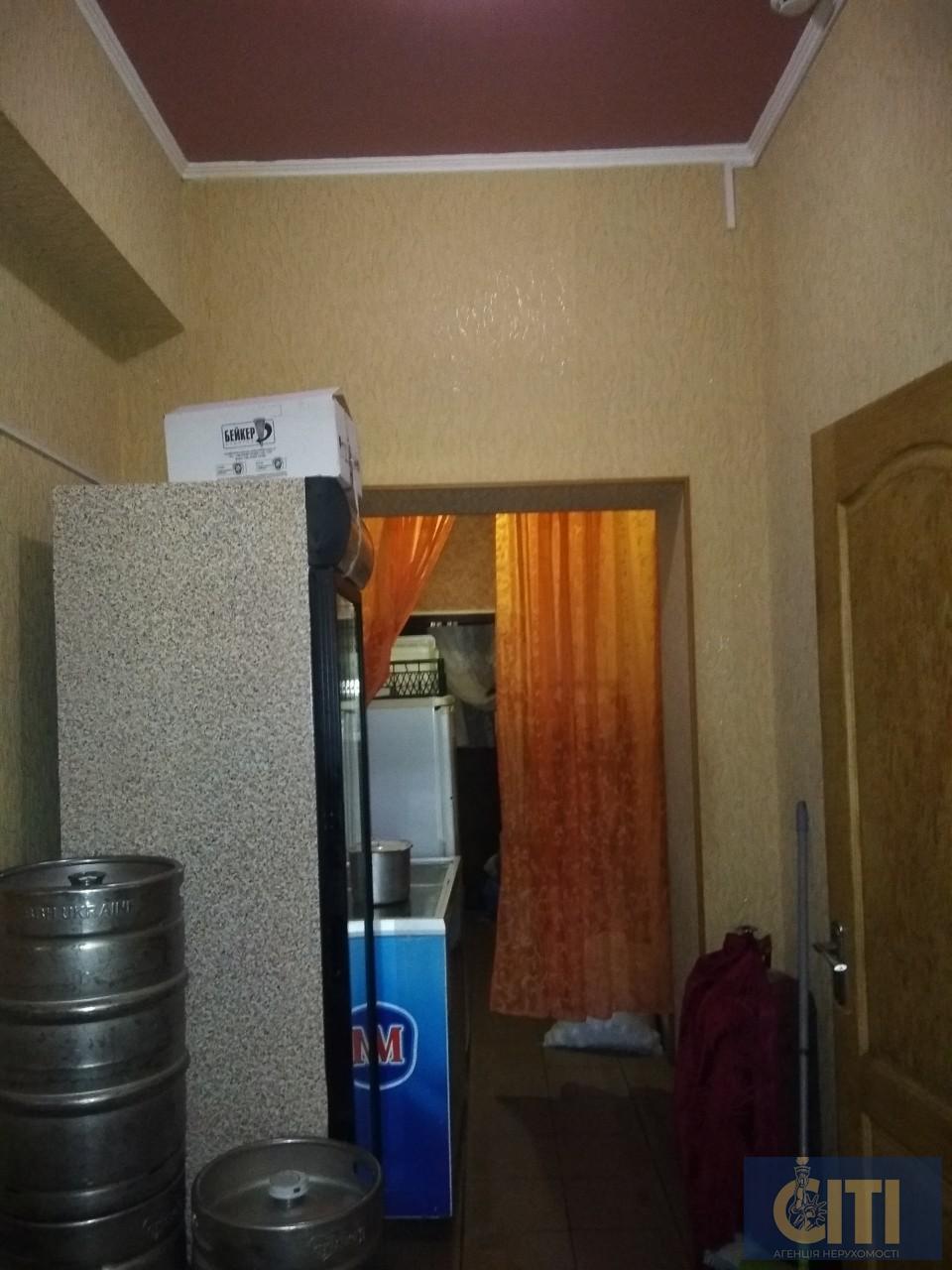 Магазин+кафе в с.Соколов, 480 м2 Магазин+кафе в с.Соколів, 480 м2