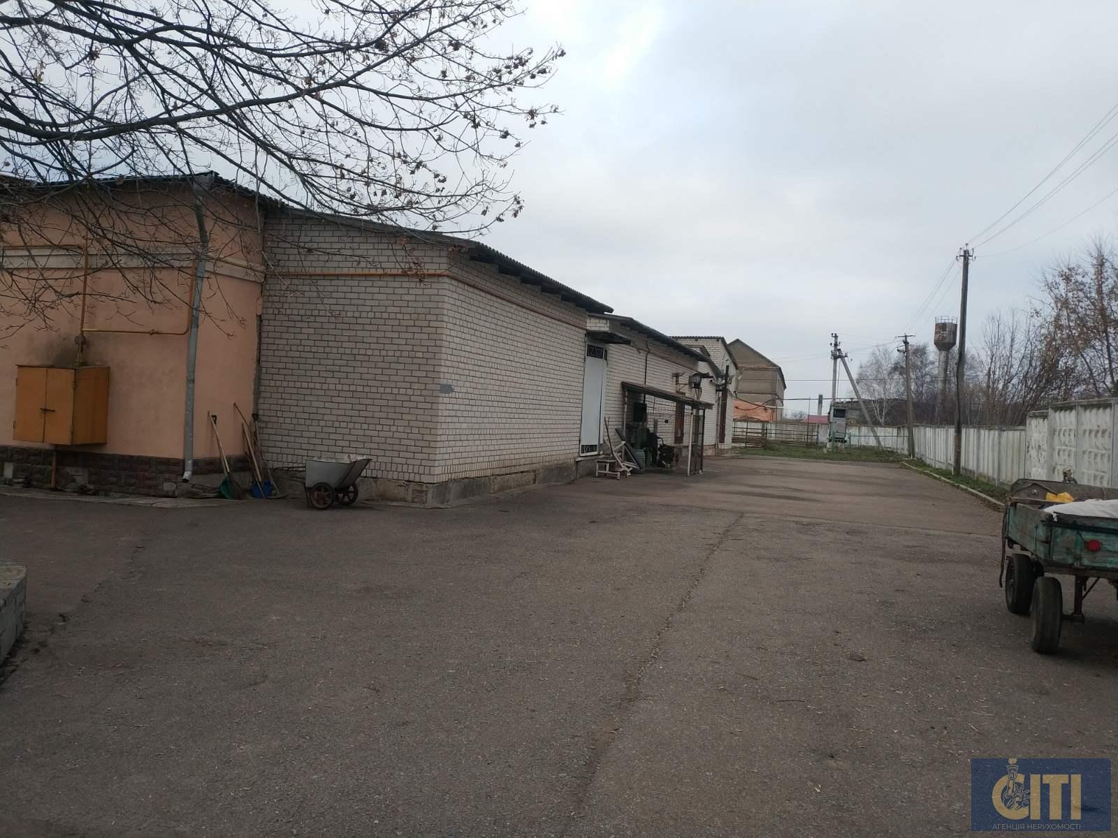 М'ясокомбінат у Житомирській області, 1.11 га