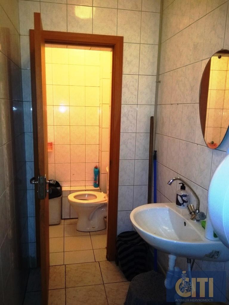 Офисное помещение район ТРЦ ГЛОБАЛ, 184 м2 Офісне приміщення район ТРЦ ГЛОБАЛ, 184 м2