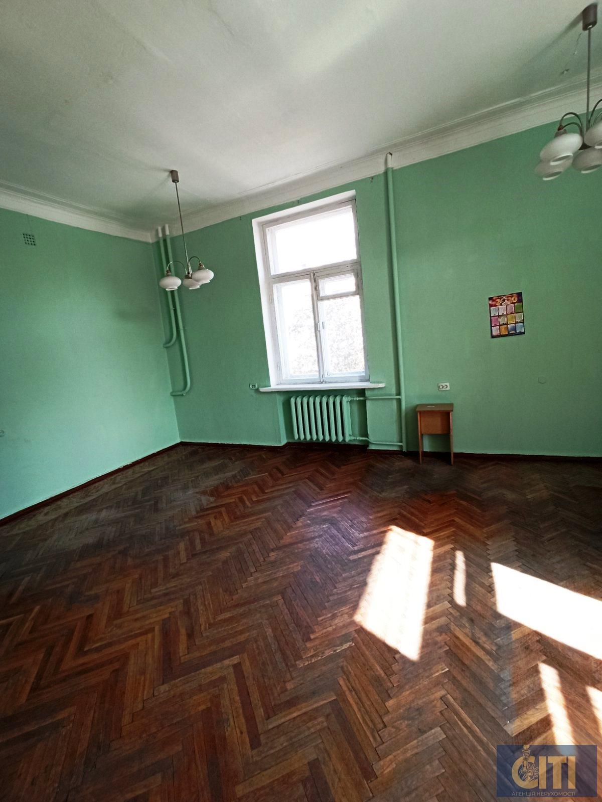 Офісне приміщення в самому центрі Житомира, 30 кв.м.