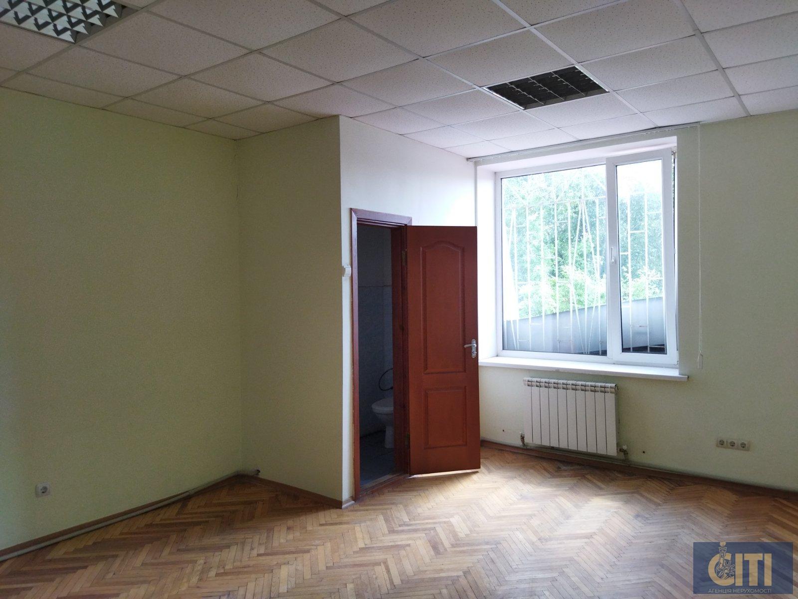 Офисные помещение различной площади, 12-130 кв.м. Офісні приміщення різної площі, 12-130 кв.м.