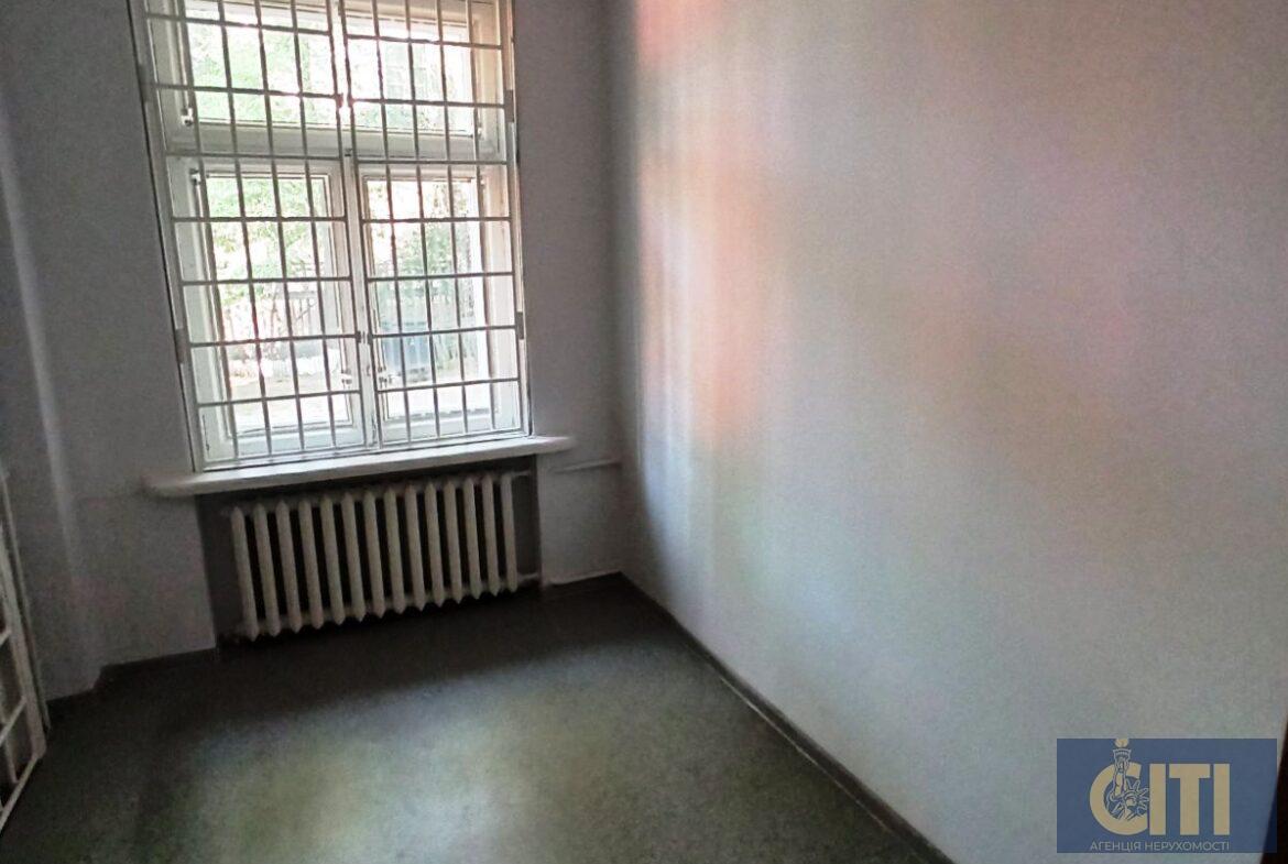 Офісні приміщення різної площі від 9 до 30 кв.м., центр