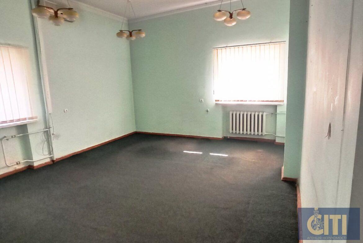 Офісні приміщення різної площі від 9 до 30 кв.м., центр