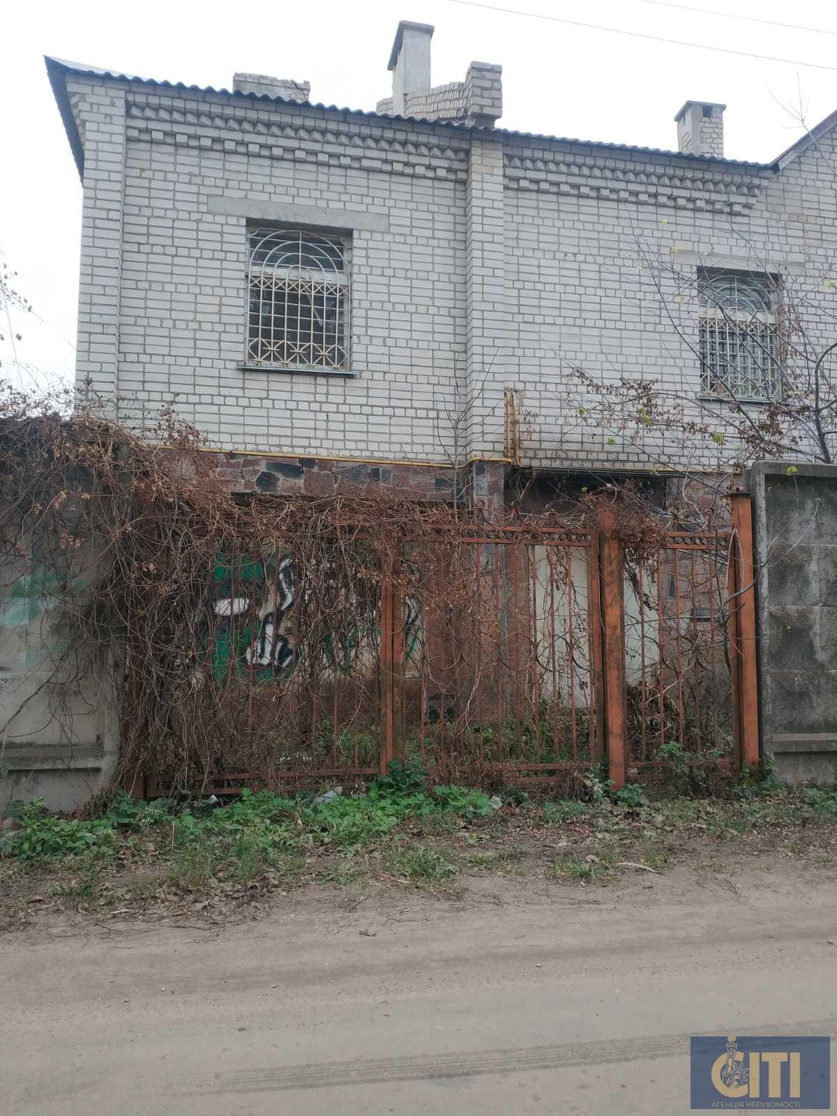 Окремо розташована будівля в Андрушівському районі, 457 м2