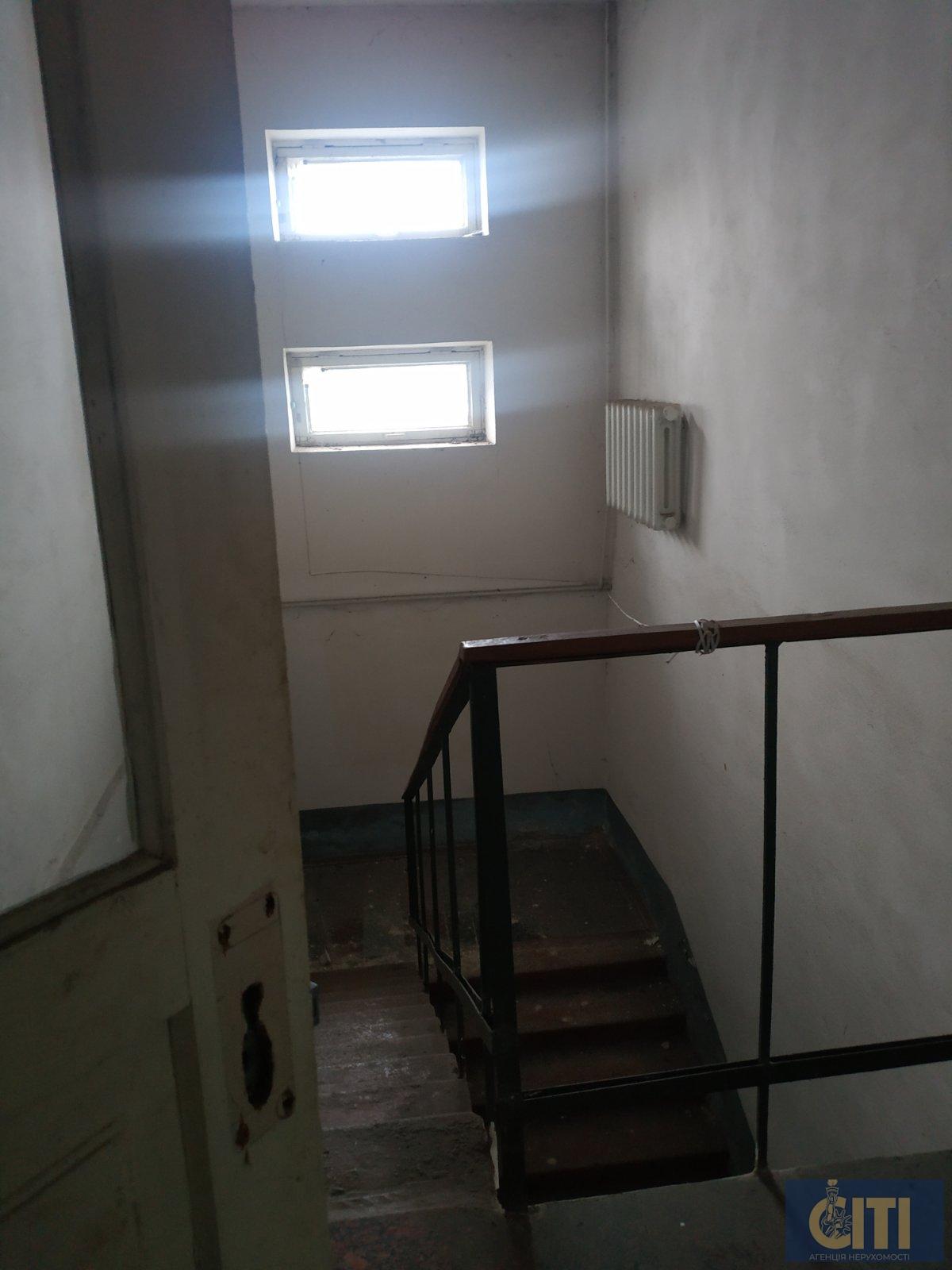 Окремо розташована будівля в Андрушівському районі, 457 м2