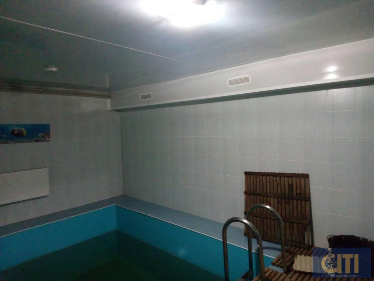 Отельно-ресторанный комплекс, 2000 м2 Готельно-ресторанний комплекс, 2000 м2