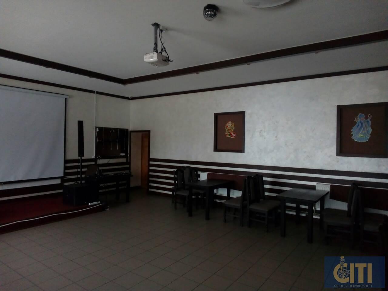 Отельно-ресторанный комплекс, 2000 м2 Готельно-ресторанний комплекс, 2000 м2