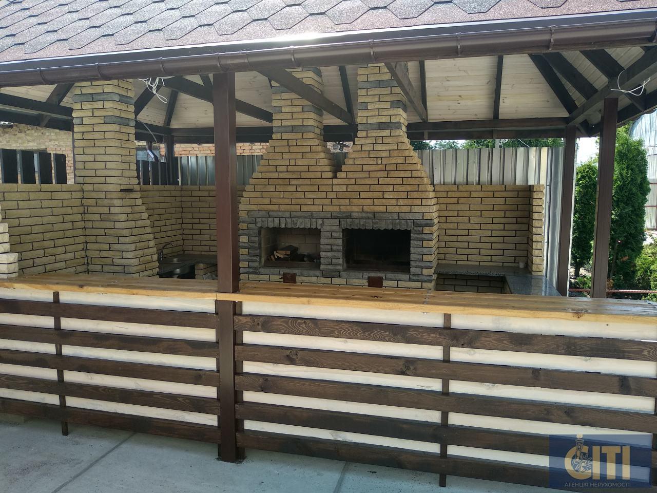 Готельно-ресторанний комплекс, 2000 м2