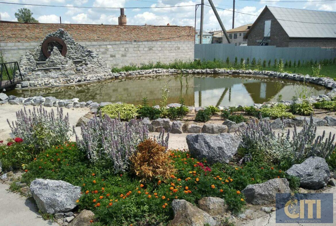 Готельно-ресторанний комплекс, 2000 м2