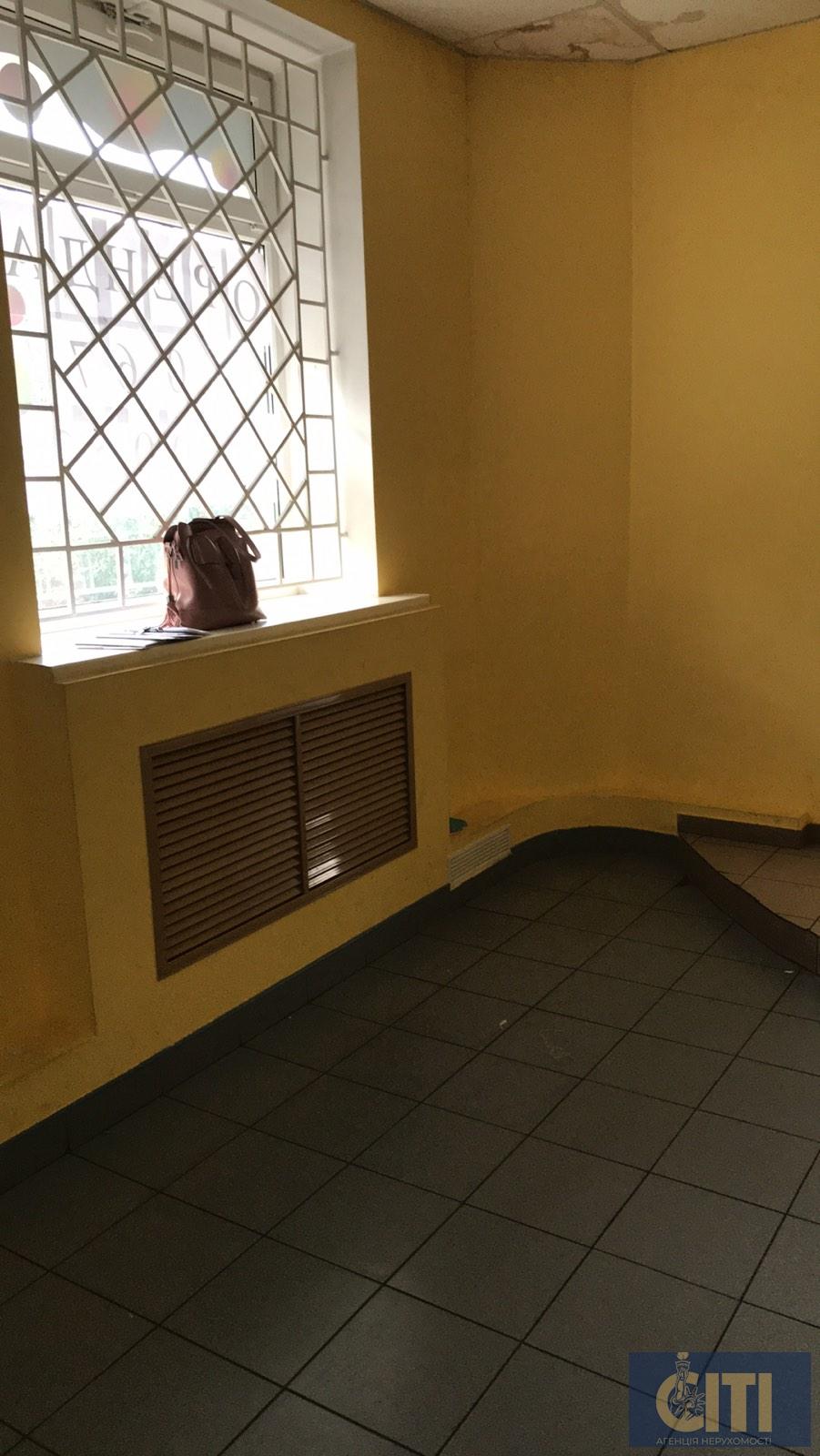 Приміщення в центрі Житомира по вулиці Київська, 164 м2