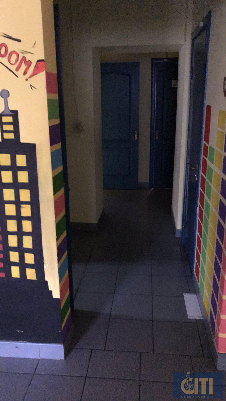 Приміщення в центрі Житомира по вулиці Київська, 164 м2