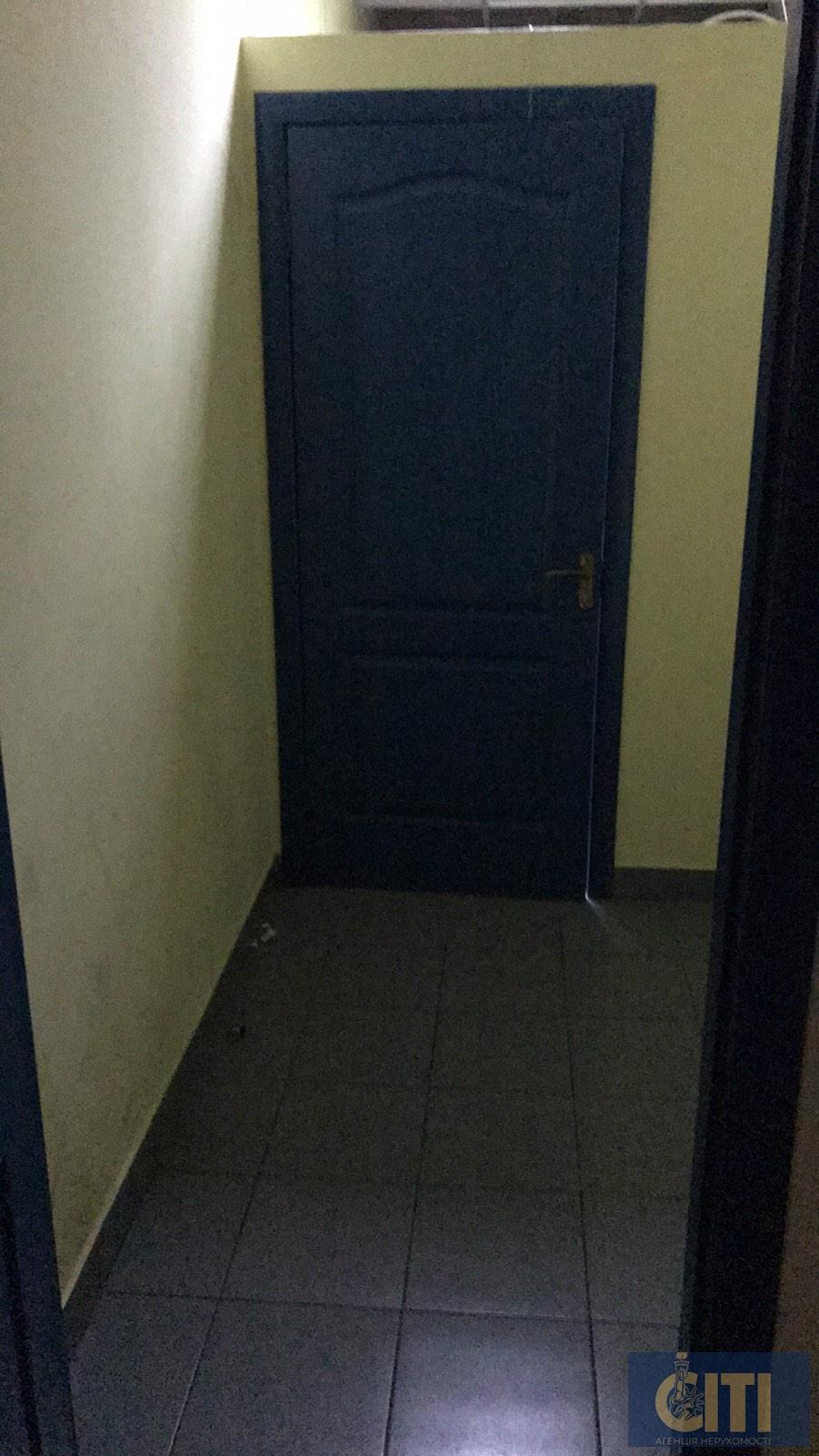 Помещение в центре Житомира по улице Киевская, 164 м2 Приміщення в центрі Житомира по вулиці Київська, 164 м2