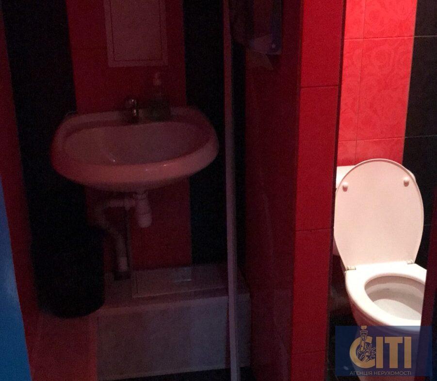 Приміщення в центрі Житомира по вулиці Київська, 164 м2