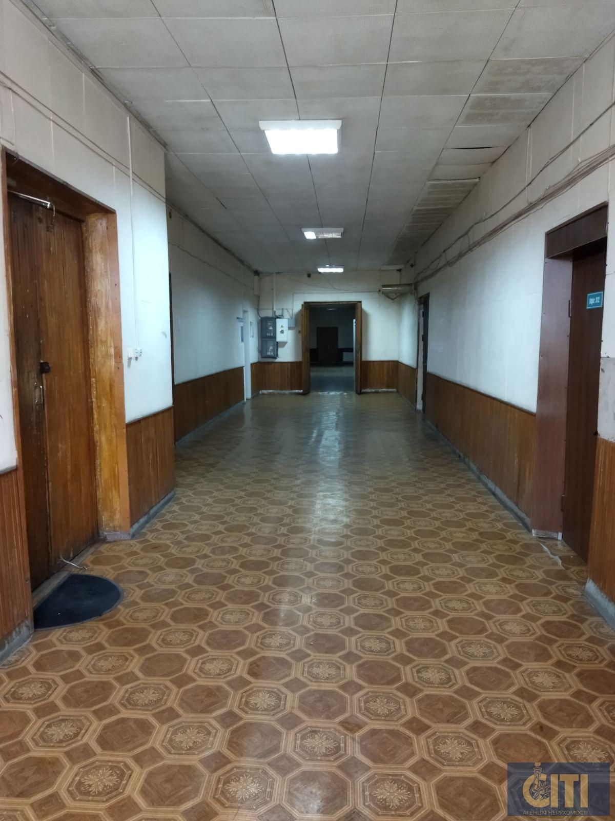 Помещение в самом центре Житомира, 600 м2 Приміщення в самому центрі Житомира, 600 м2