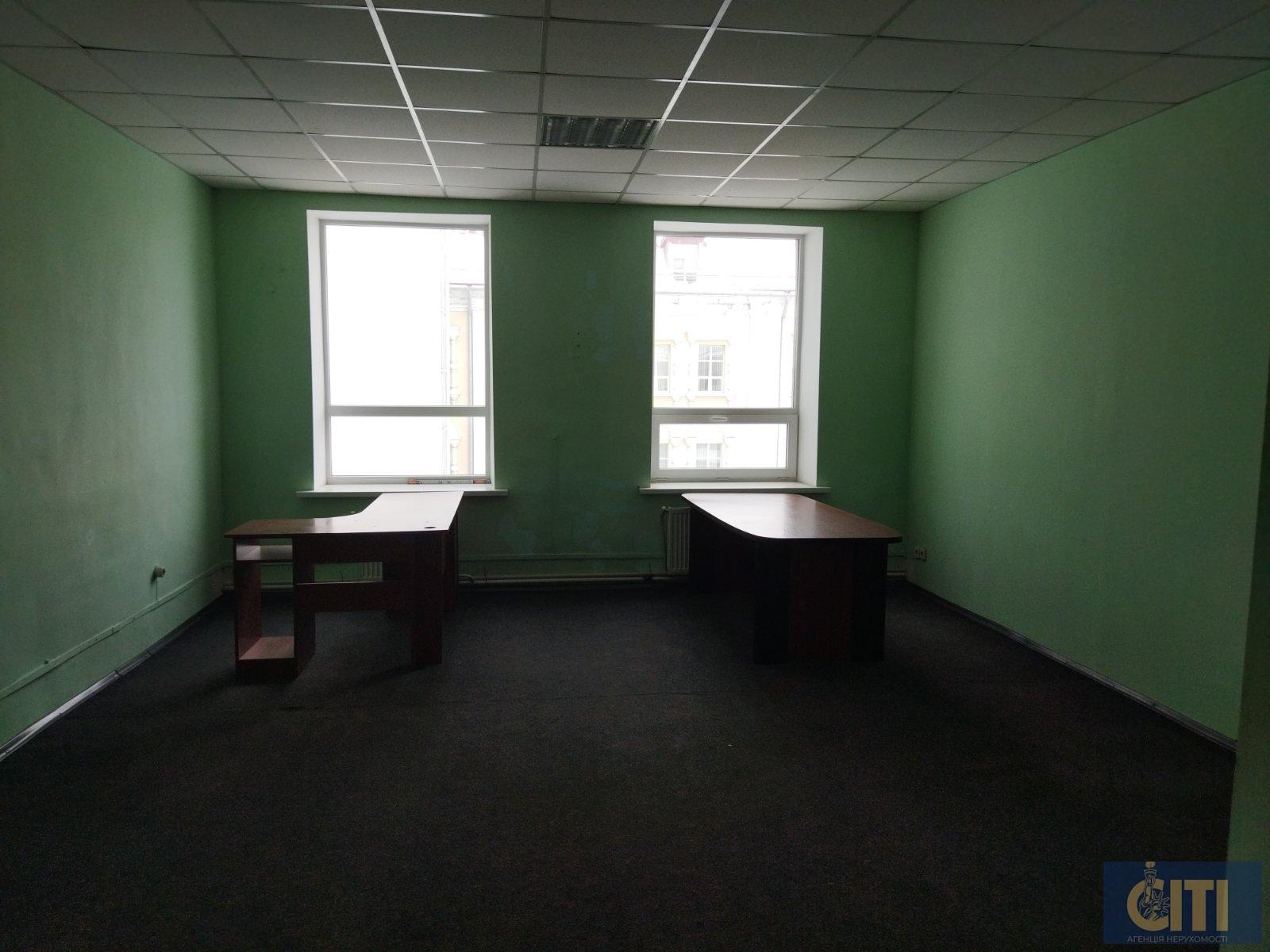 Помещение в самом центре Житомира, 600 м2 Приміщення в самому центрі Житомира, 600 м2