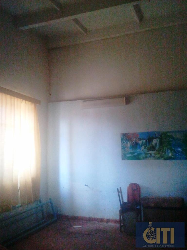 Виробничо-складське приміщення 800 кв.м.