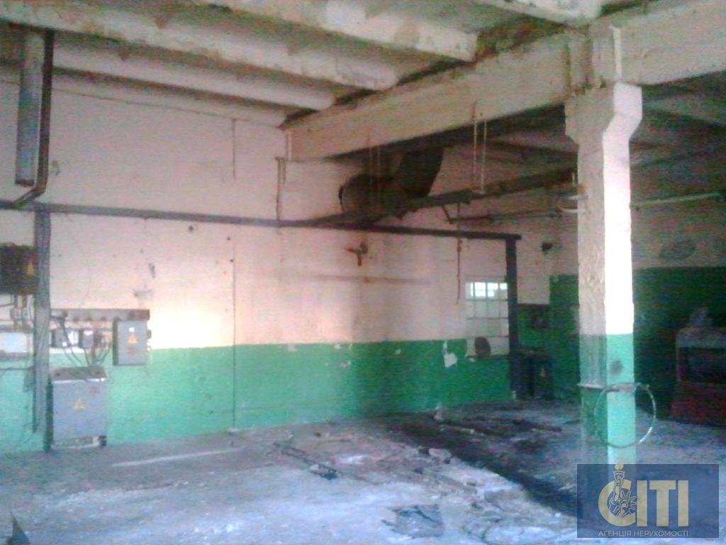 Виробничо-складське приміщення 800 кв.м.