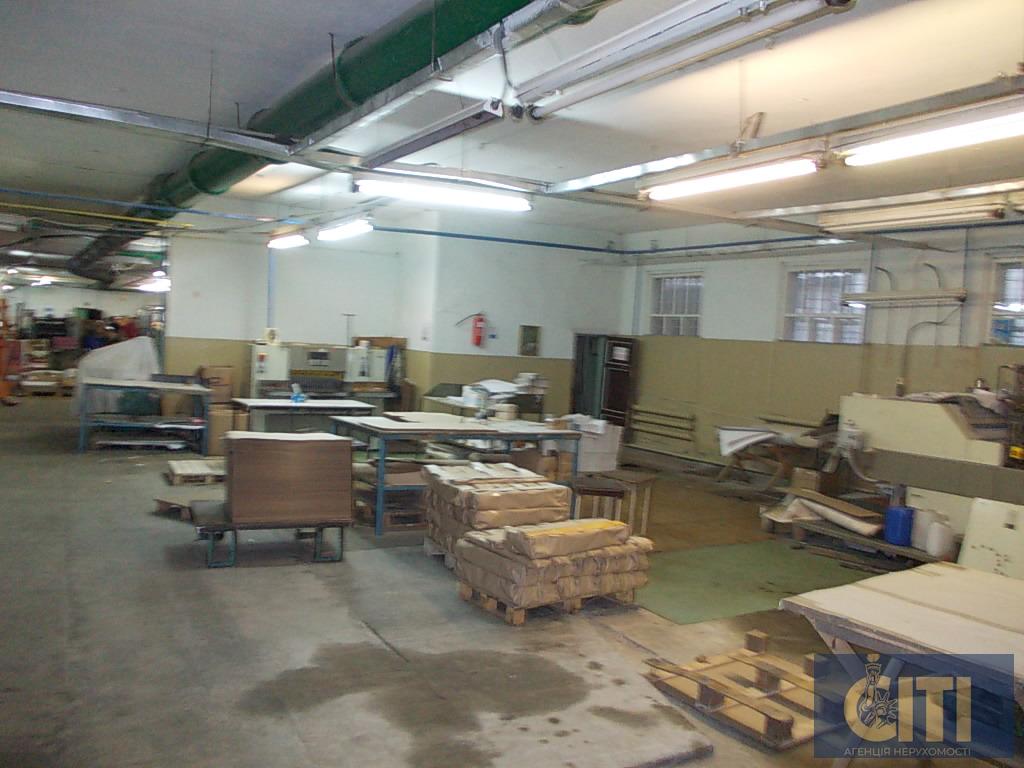 Виробниче приміщення в центрі, район ЦУМу, 650 м2