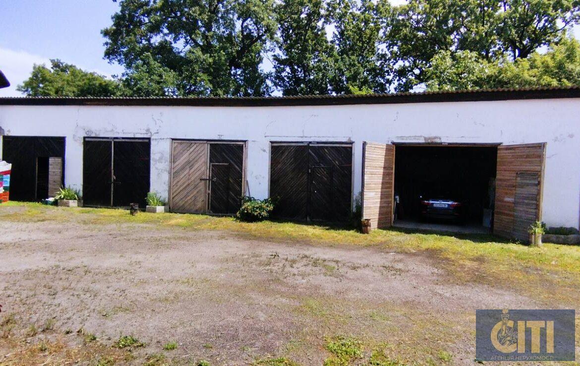 Виробничий комплекс у Станишівці, 2000 кв.м.