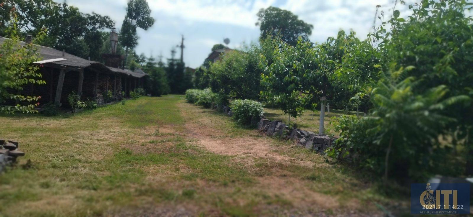 Виробничий комплекс у Станишівці, 2000 кв.м.