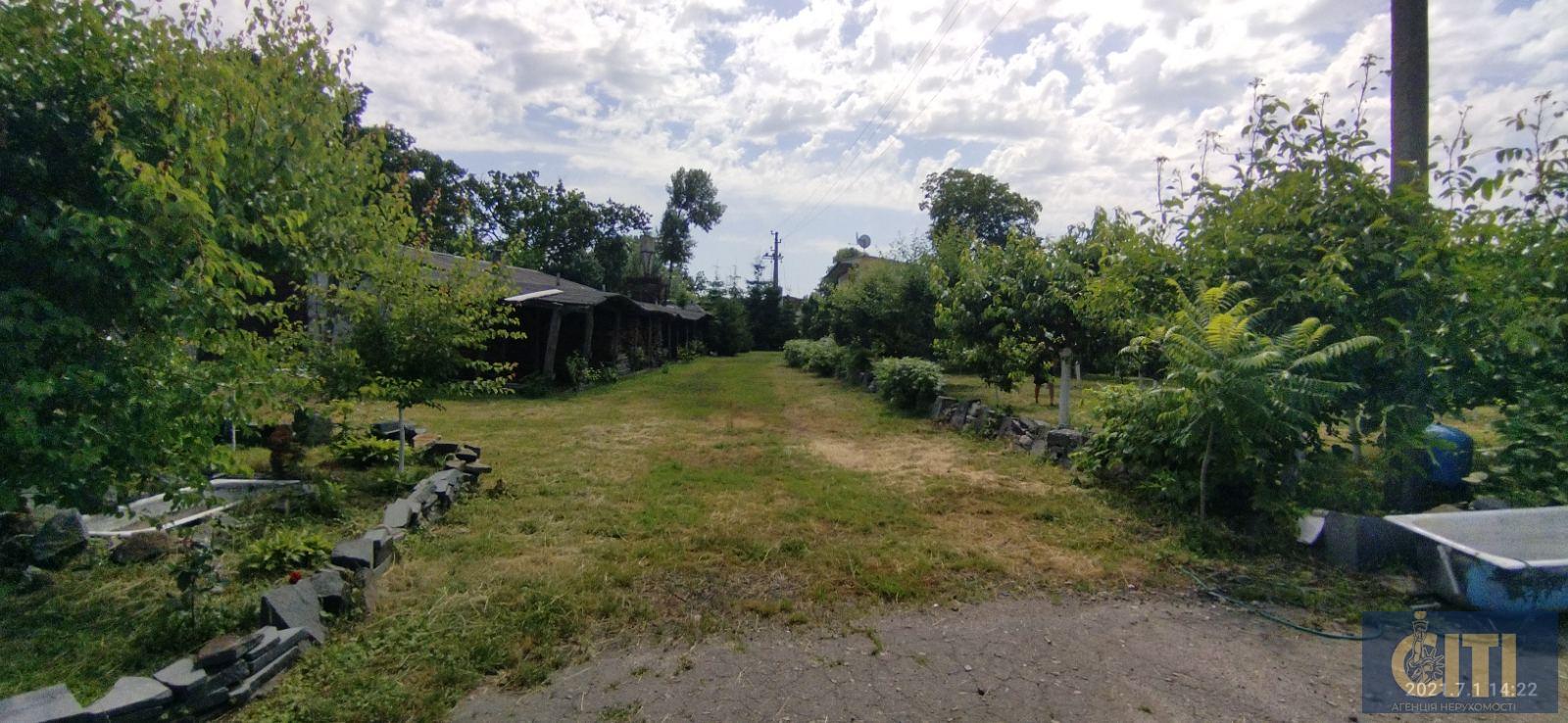 Виробничий комплекс у Станишівці, 2000 кв.м.