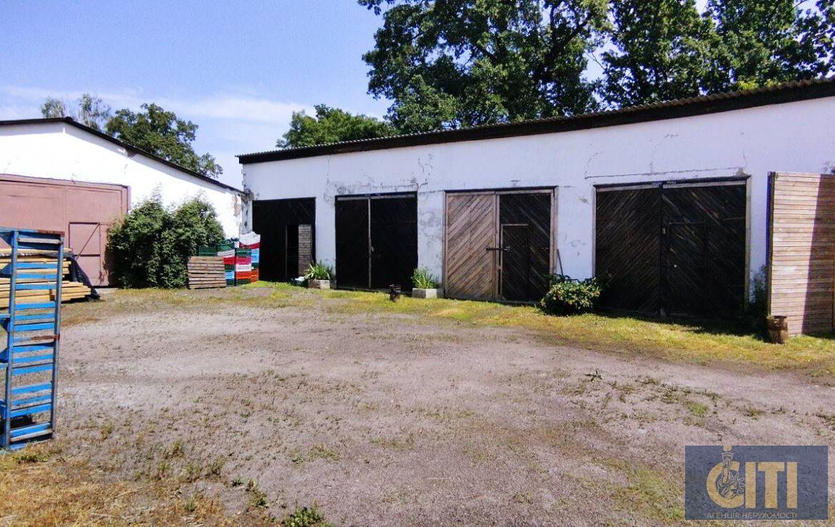 Виробничий комплекс у Станишівці, 2000 кв.м.