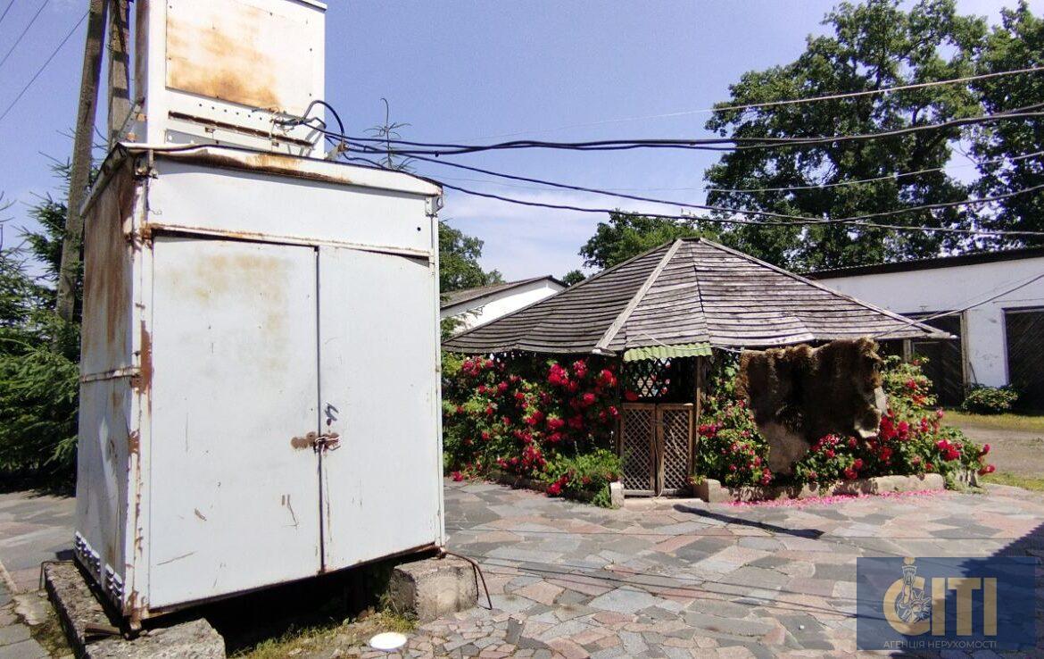 Виробничий комплекс у Станишівці, 2000 кв.м.