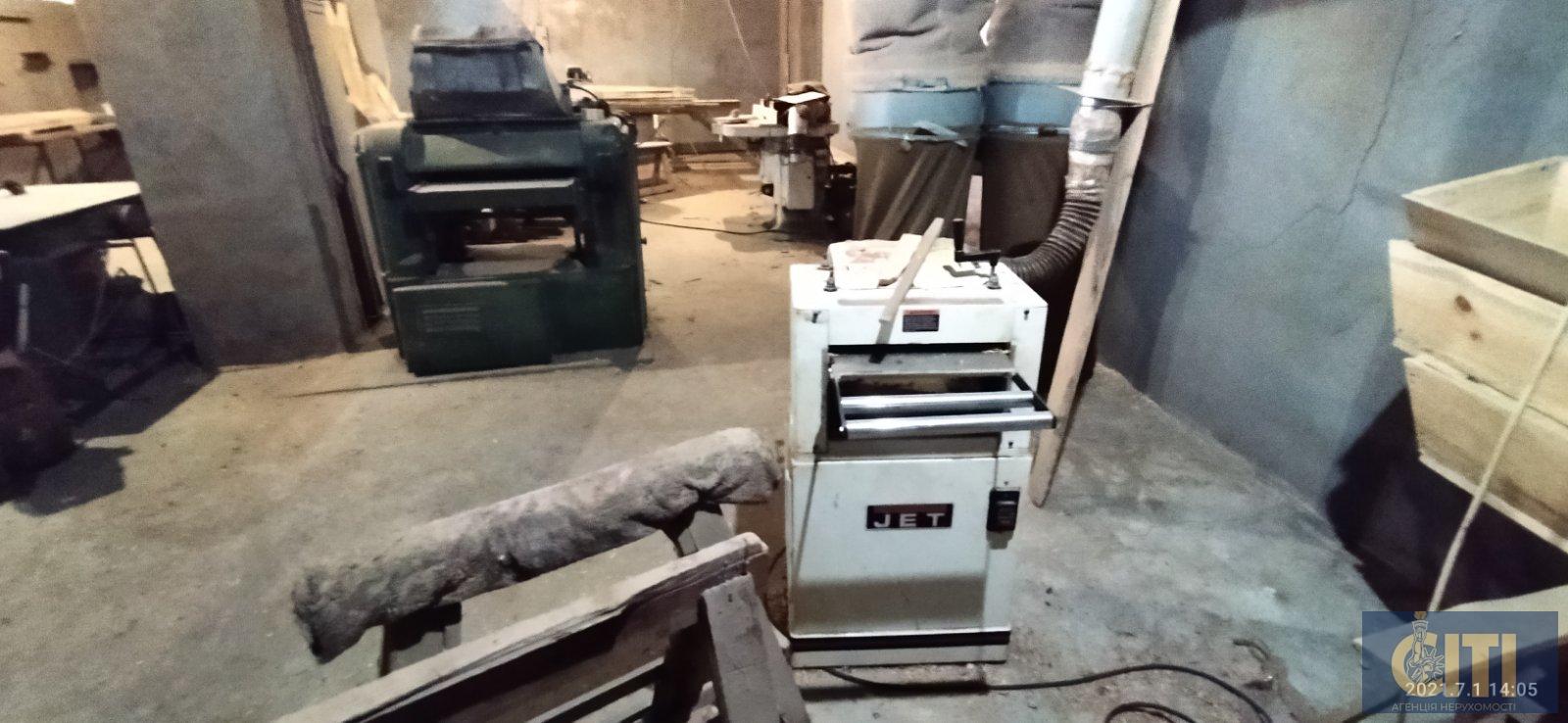 Виробничий комплекс у Станишівці, 2000 кв.м.