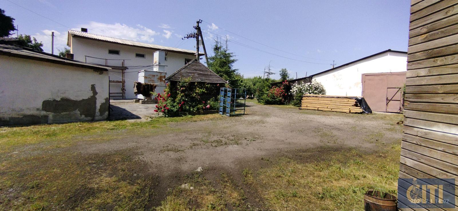 Виробничий комплекс у Станишівці, 2000 кв.м.