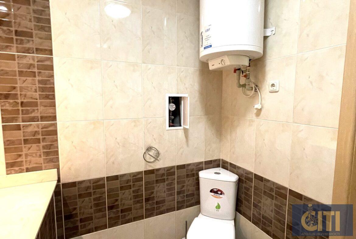 Приміщення фасадне 200 кВ.м.