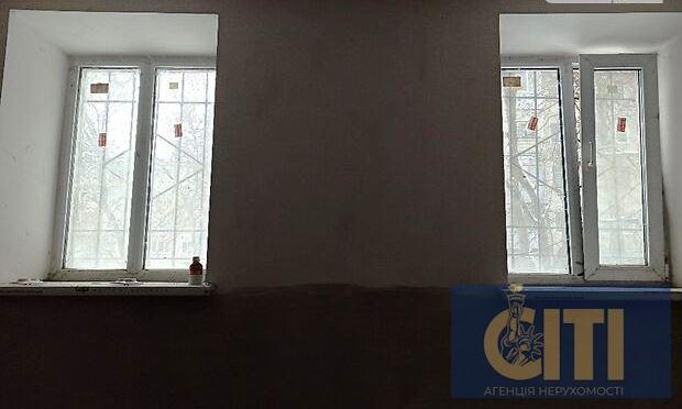 Приміщення на Польовій, 62 м2