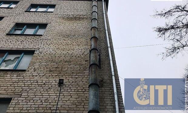 Приміщення на Польовій, 62 м2