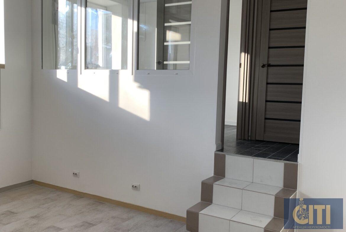 Продаж: Магазин вул. Хлібна, 55 м2