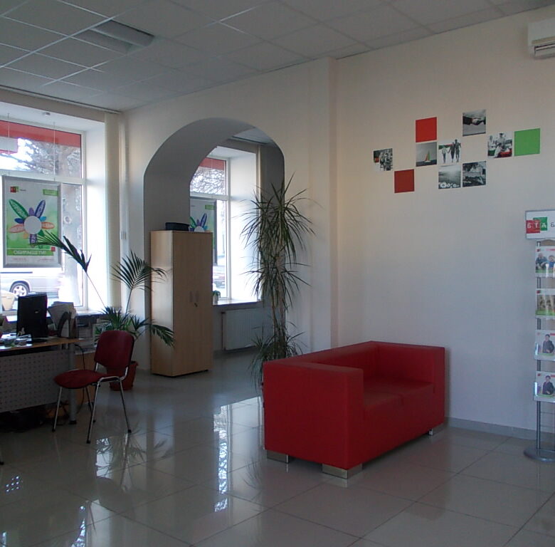 Приміщення в офісному центрі, 300 кв.м.