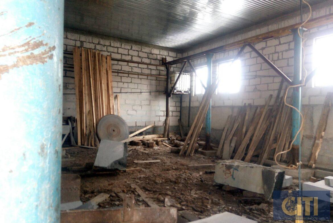 Цех з обробки граніту та природного каменю в Коростишеві