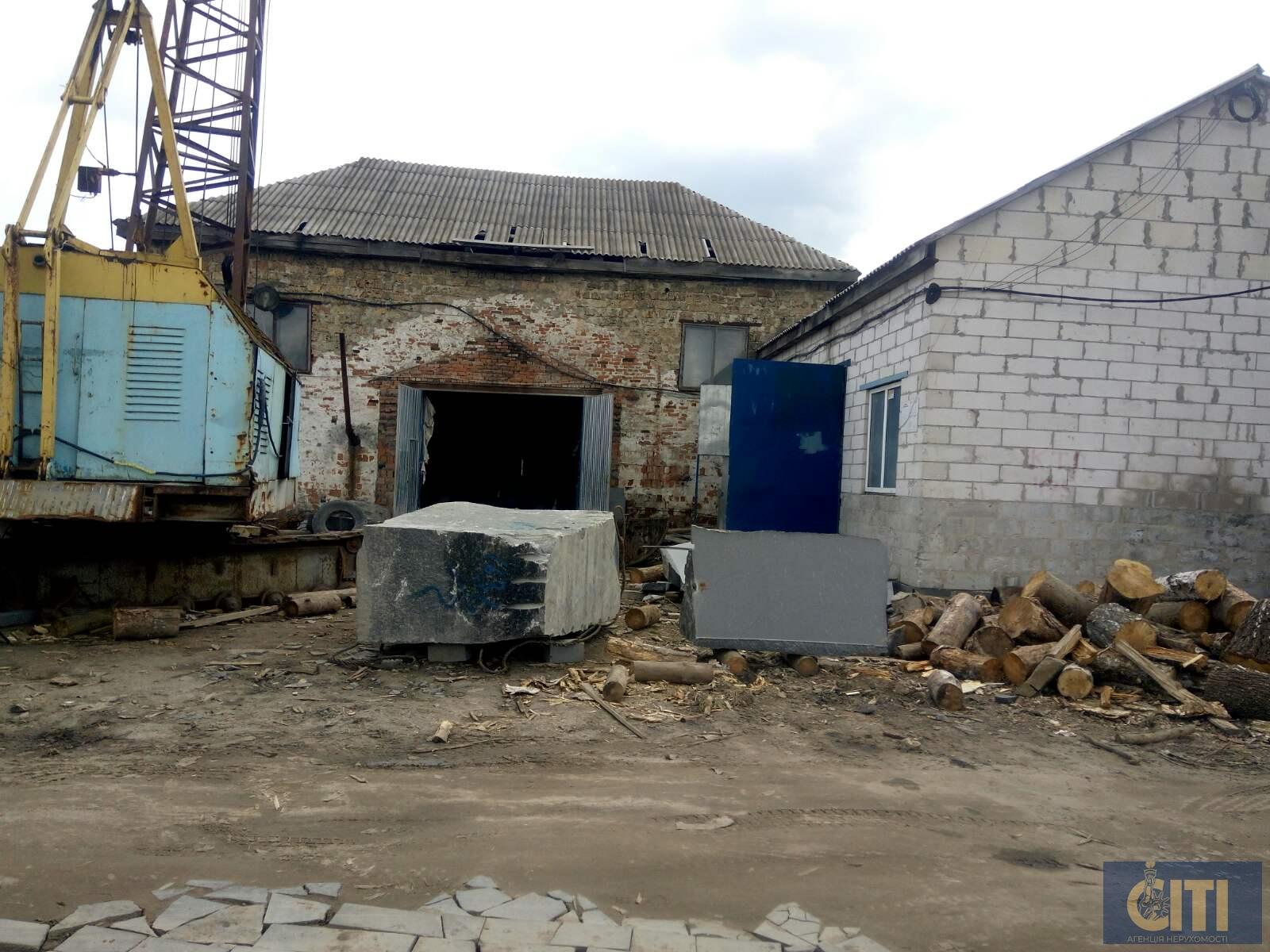 Цех з обробки граніту та природного каменю в Коростишеві