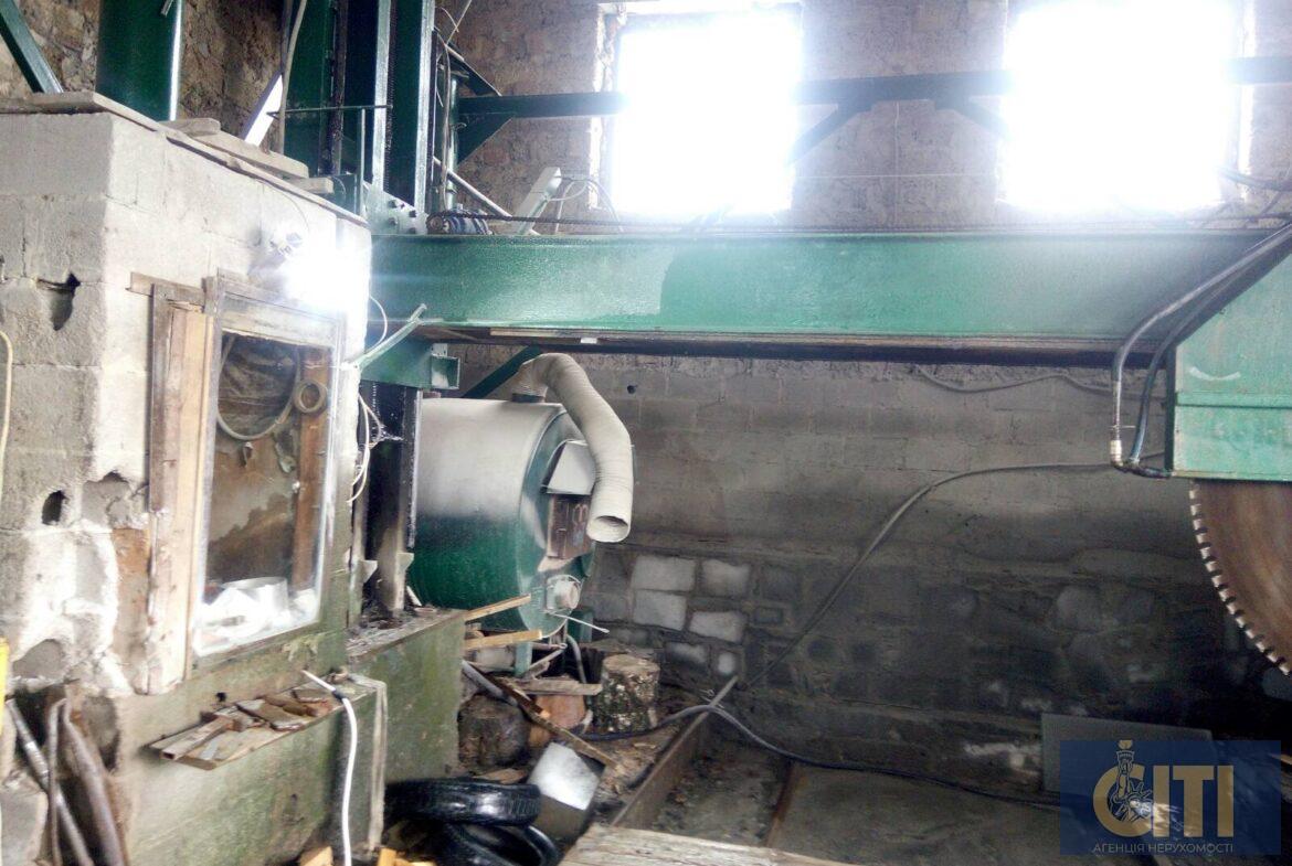 Цех з обробки граніту та природного каменю в Коростишеві