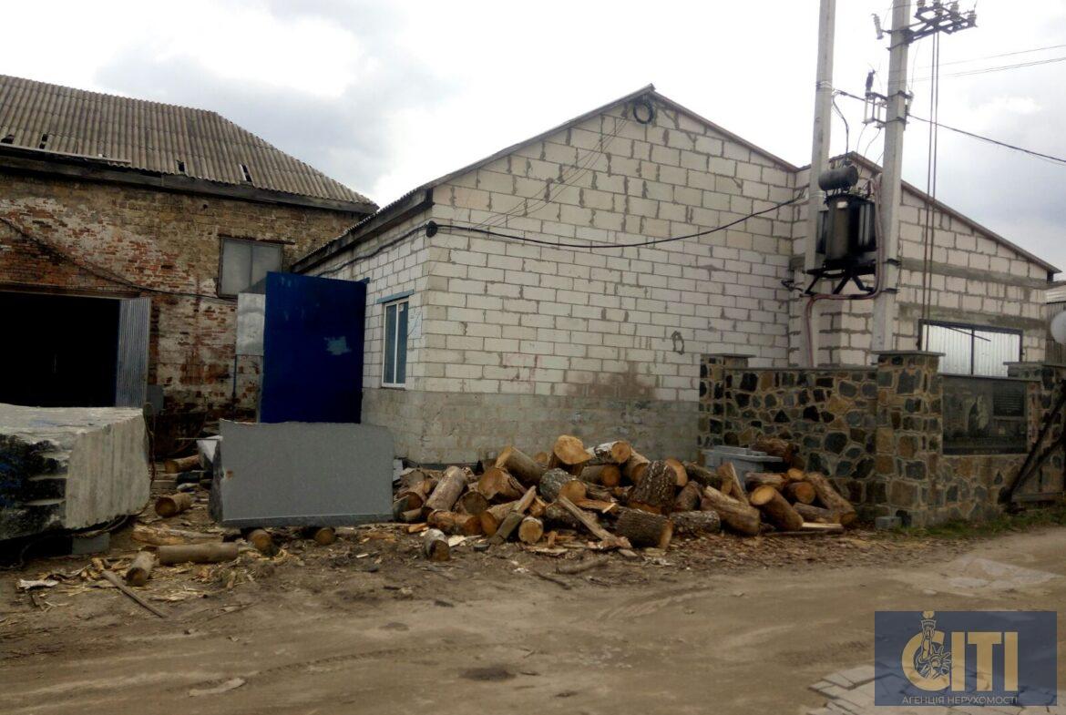 Цех з обробки граніту та природного каменю в Коростишеві