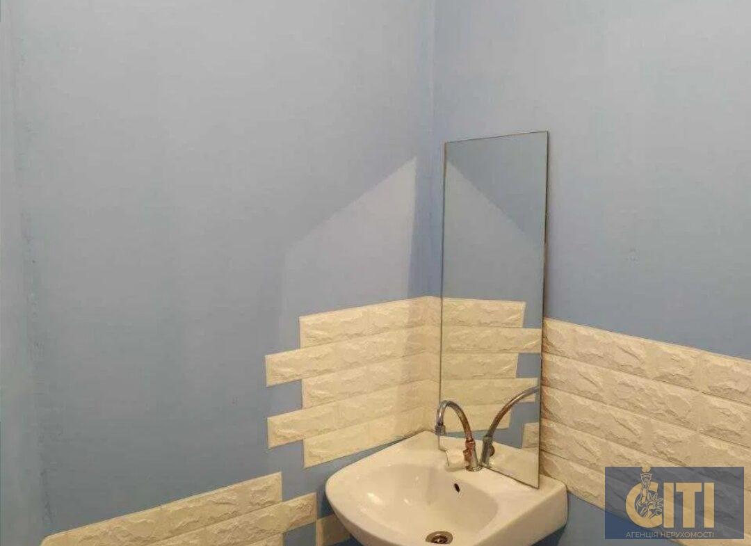 Квартира під офісне приміщення, 29 кв.м.