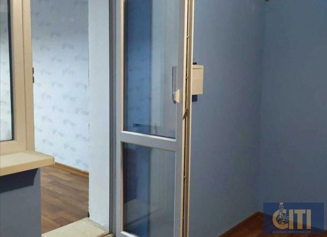 Квартира під офісне приміщення, 29 кв.м.