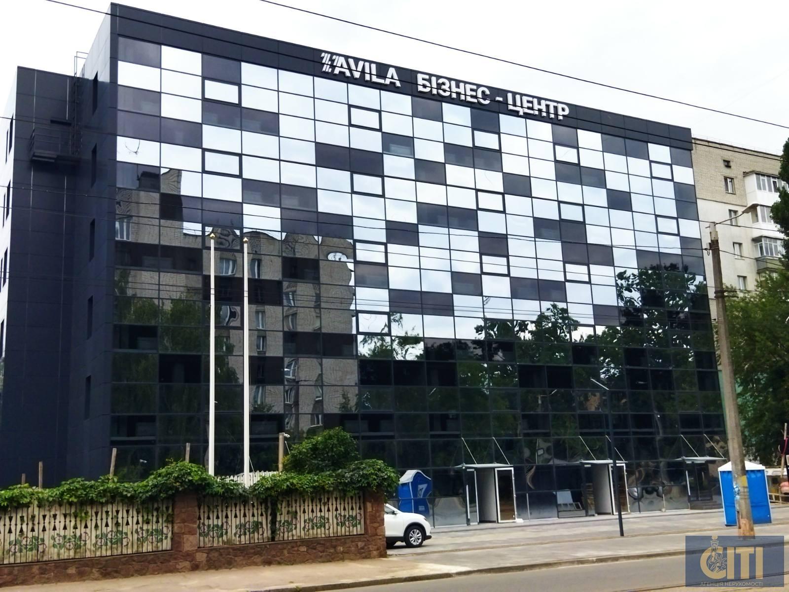 Приміщення в офісному центрі, 300 кв.м.